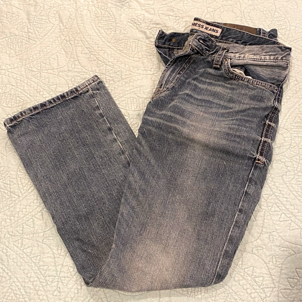 Express 33x32 Kingston Classic Fit Boot Cut Jeans